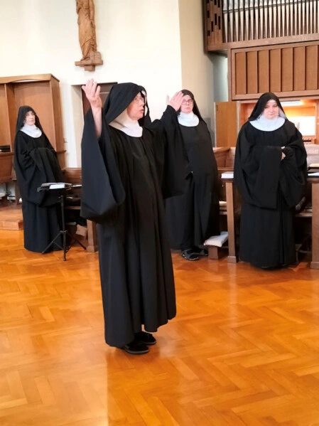 Sr. Angelica und Sr. Bernadette